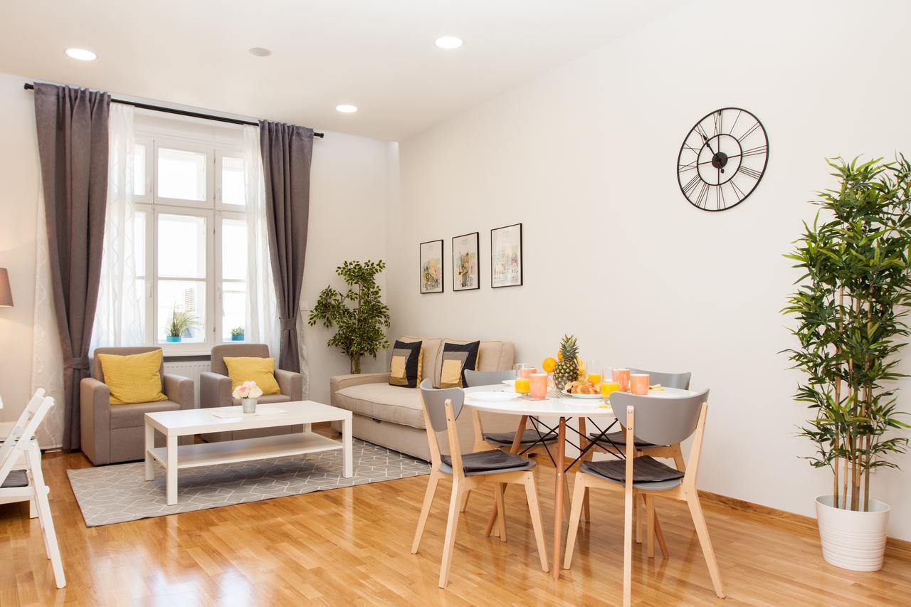 Luxury Main Square Apartments Zagreb Exterior photo