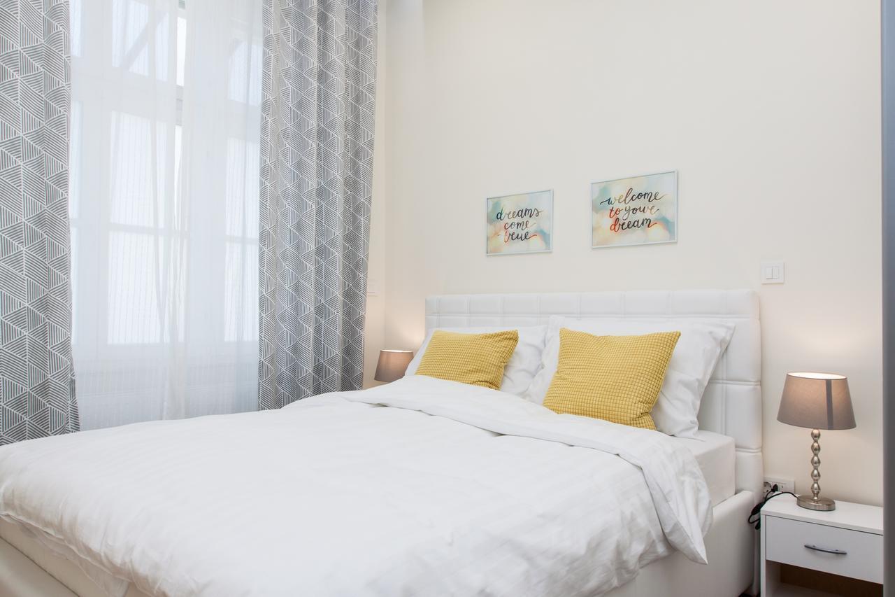 Luxury Main Square Apartments Zagreb Exterior photo